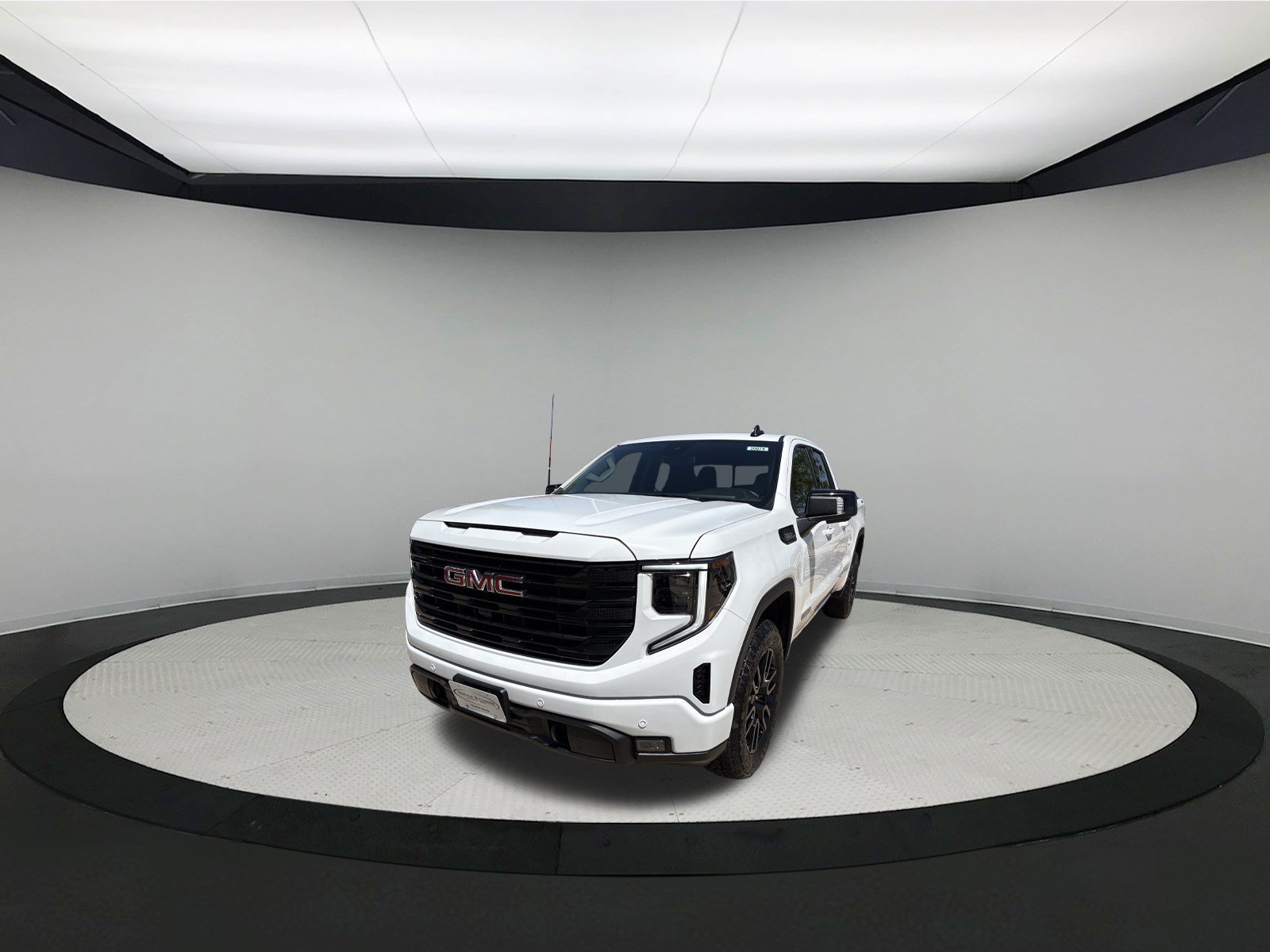 2026 GMC Sierra 4WD Double Cab Standard Box Elevation's photo
