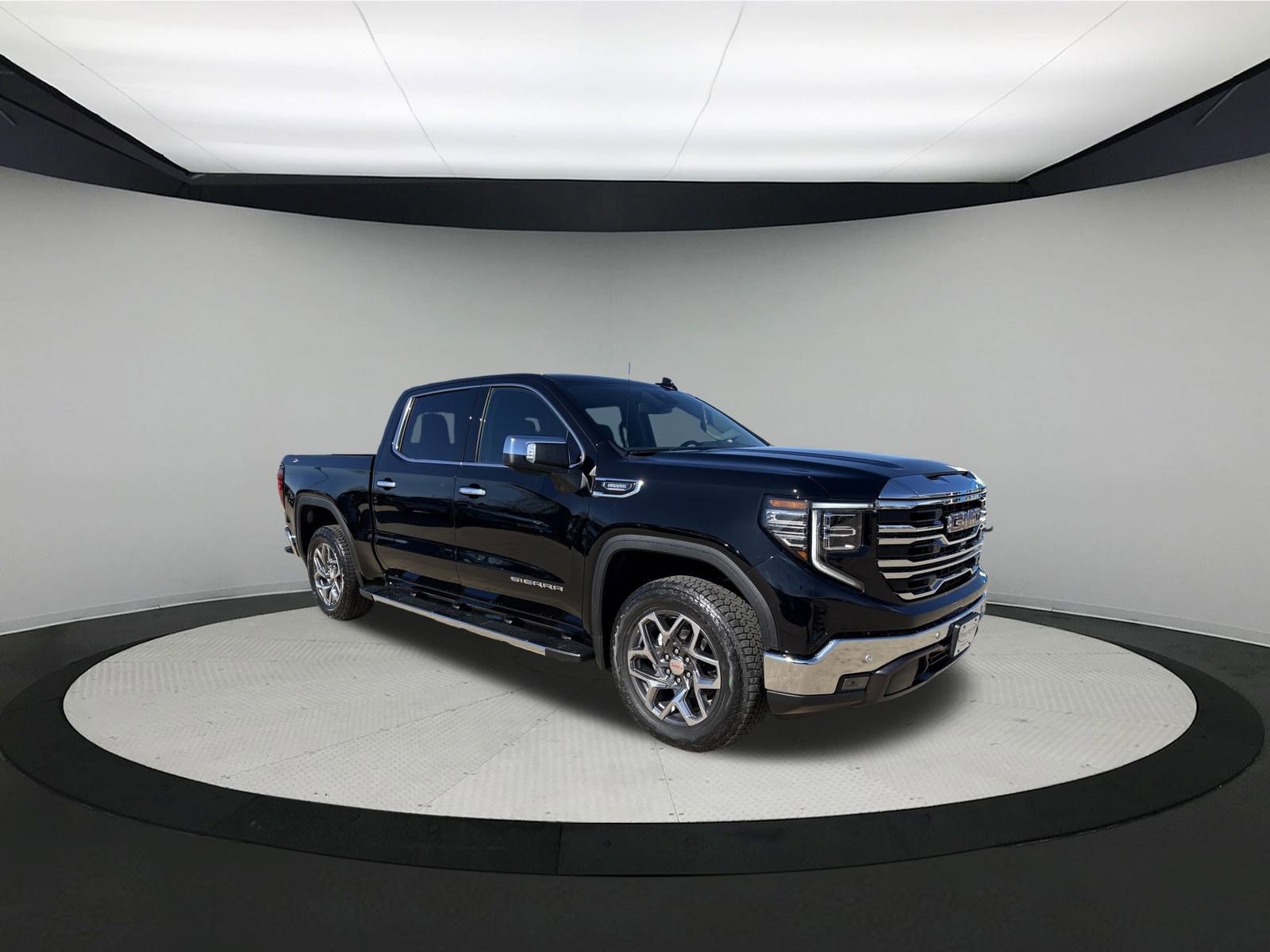 2026 GMC Sierra 4WD Crew Cab Short Box SLT's photo