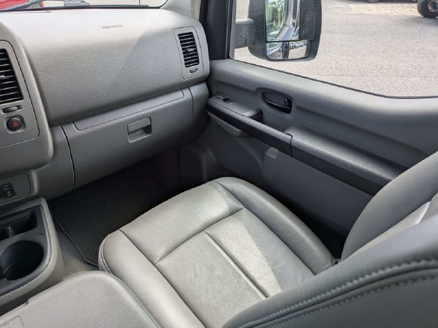2018 Nissan NV Passenger SV - Photo 23