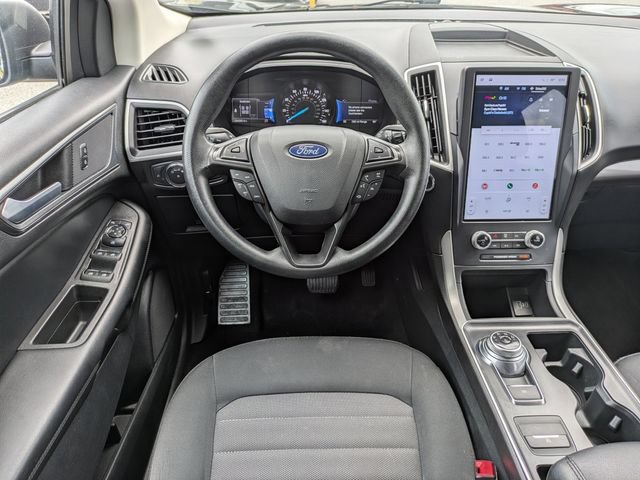 2022 Ford Edge SE - Photo 17