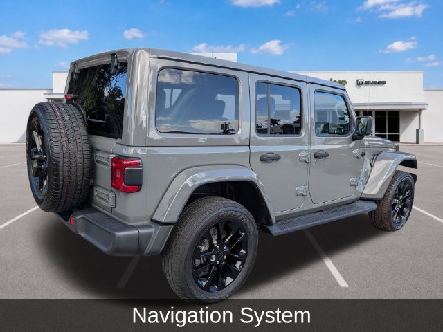 2022 Jeep Wrangler Unlimited Sahara 4XE - Photo 4