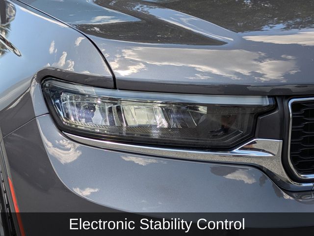 2024 Jeep Grand Cherokee L Laredo - Photo 12