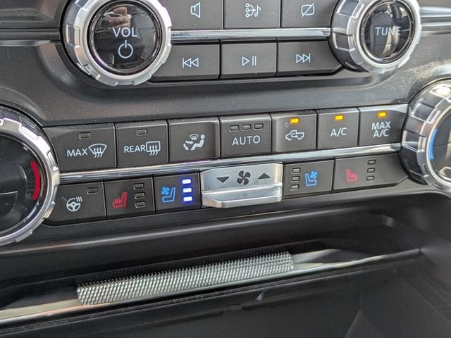 2024 Ford F-150 Lariat - Photo 27