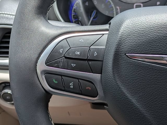 2024 Chrysler Pacifica Touring L - Photo 30