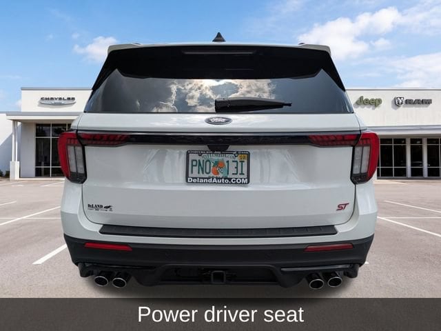 2025 Ford Explorer ST - Photo 4