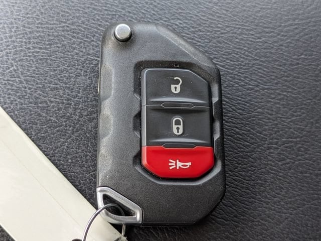 2021 Jeep Wrangler Unlimited Sahara - Photo 35