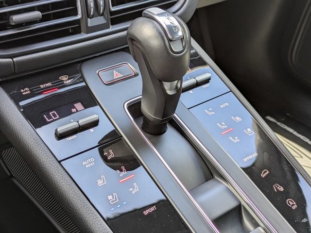 2025 Porsche Macan Base - Photo 29
