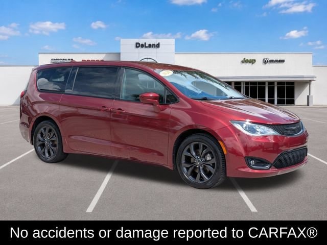 2020 Chrysler Pacifica Touring - Photo 3