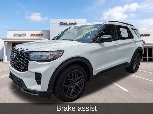 2025 Ford Explorer ST - Photo 8