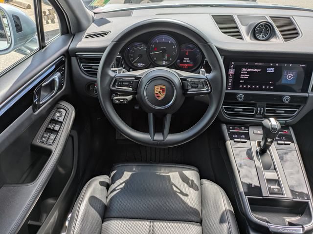 2025 Porsche Macan Base - Photo 23
