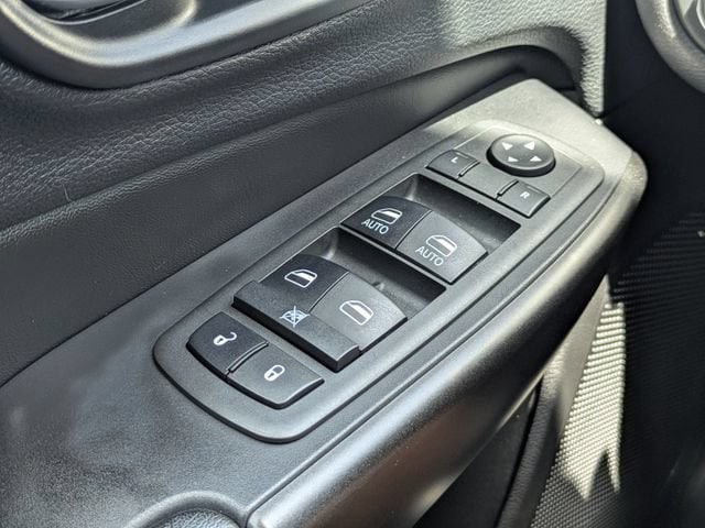 2019 Jeep Cherokee Trailhawk - Photo 24