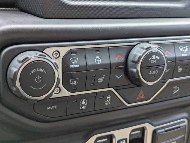2018 Jeep All-New Wrangler Unlimited Sahara - Photo 23