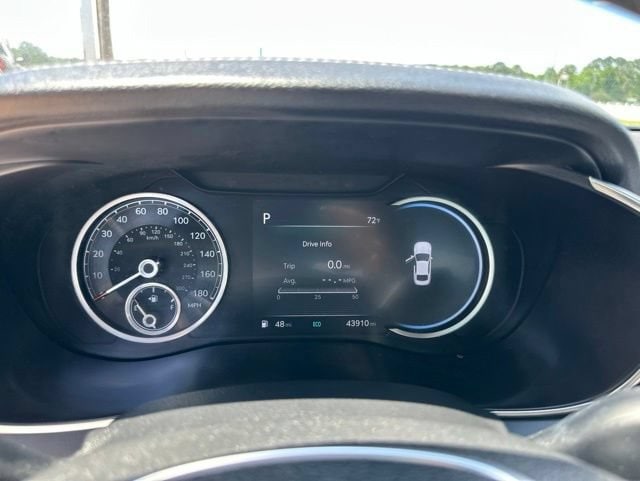 2023 GENESIS G70 Standard - Photo 18