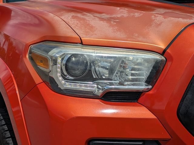 2016 Toyota Tacoma TRD Sport - Photo 13