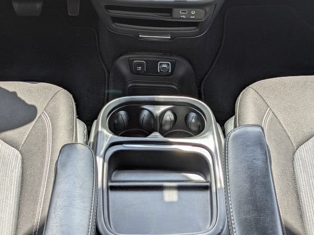 2020 Chrysler Pacifica Touring - Photo 28