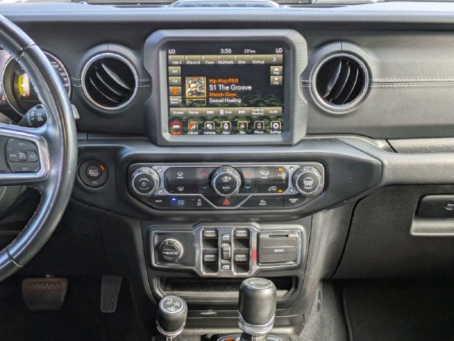 2022 Jeep Wrangler Unlimited Sahara 4XE - Photo 22
