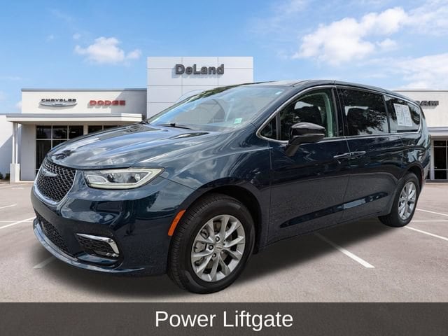 2024 Chrysler Pacifica Touring L - Photo 8