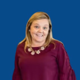 Staff member Christina Amato from ID_5b71fe