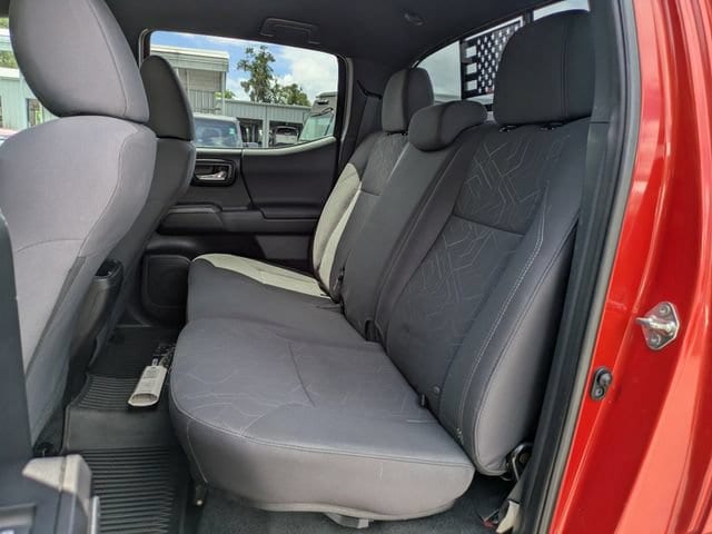 2016 Toyota Tacoma TRD Sport - Photo 18