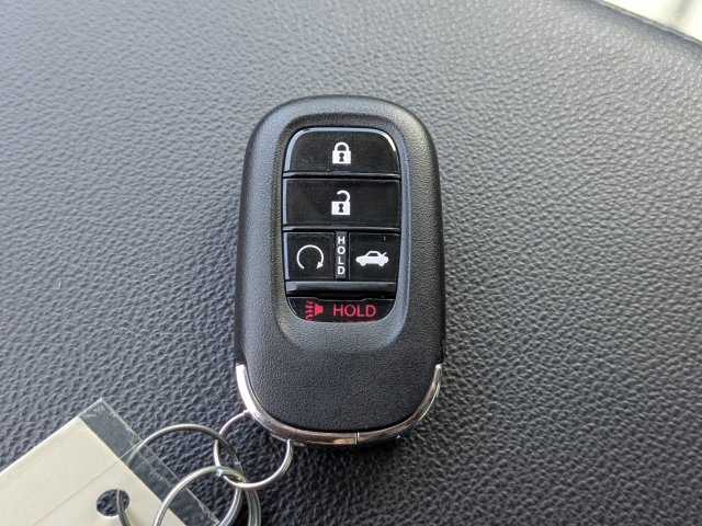 2024 Honda Civic Touring - Photo 32