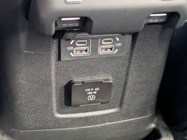 2022 Jeep Wrangler Unlimited Sahara 4XE - Photo 17