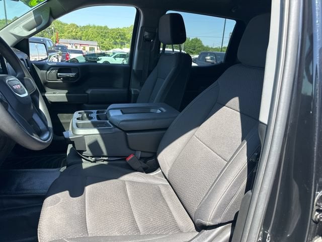 2026 GMC Sierra 1500 Pro - Photo 10