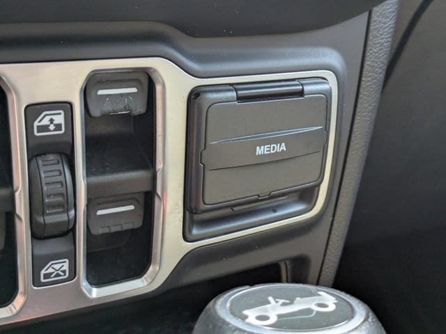2018 Jeep All-New Wrangler Unlimited Sahara - Photo 25