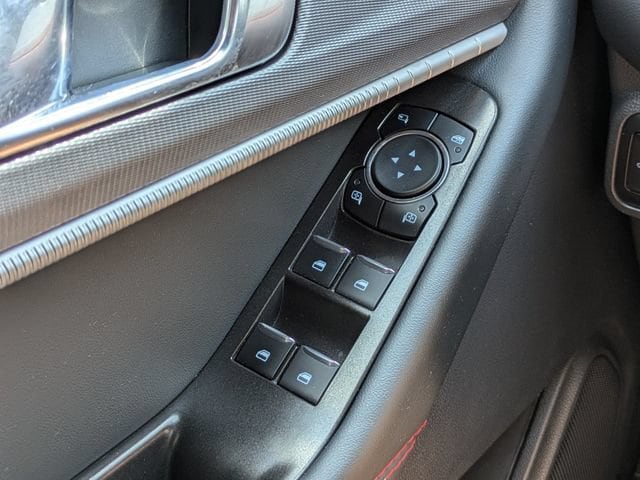 2025 Ford Explorer ST - Photo 27