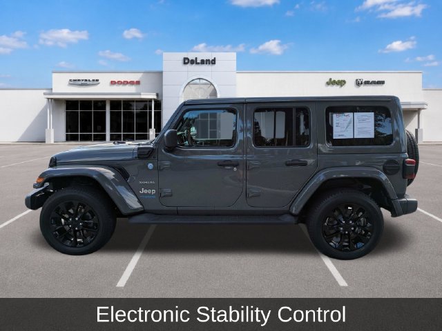 2022 Jeep Wrangler Unlimited Sahara 4XE - Photo 9
