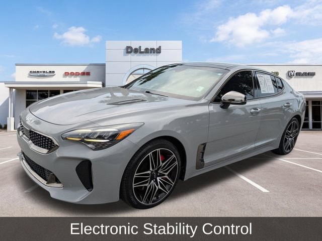 2022 Kia Stinger GT1 - Photo 10