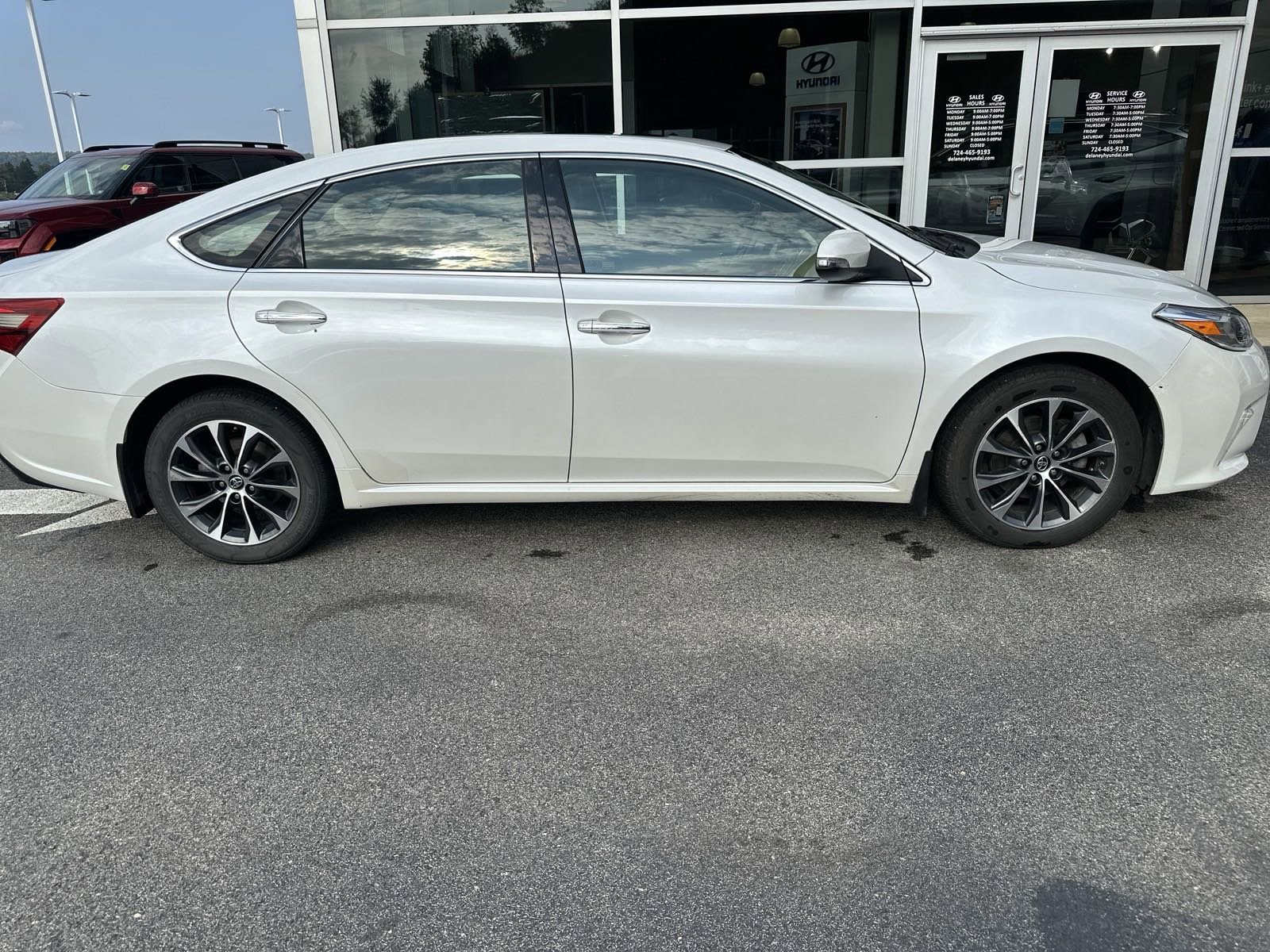 Used 2016 Toyota Avalon XLE Plus with VIN 4T1BK1EB2GU216627 for sale in Indiana, PA