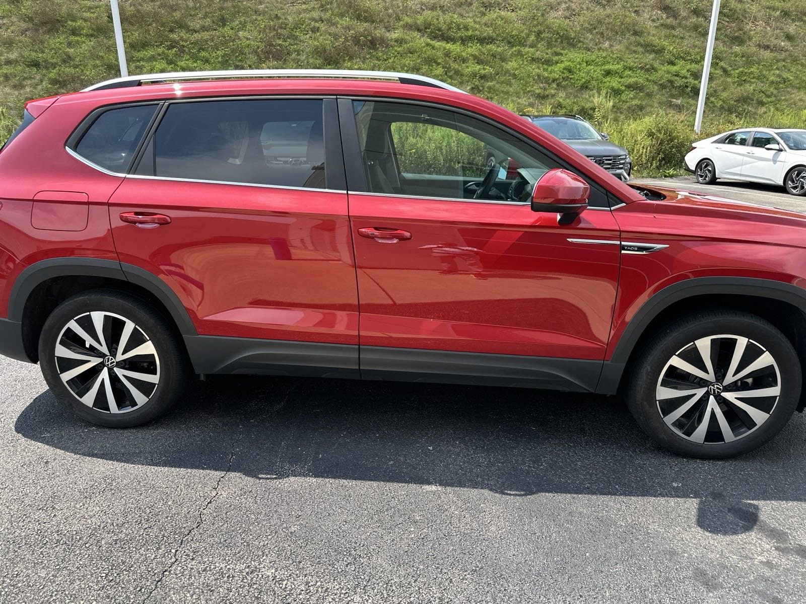 Used 2022 Volkswagen Taos SE with VIN 3VVLX7B24NM096723 for sale in Indiana, PA