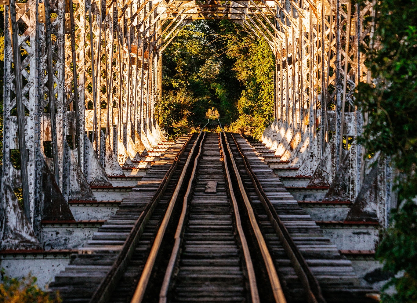 Hyundai Dealer Near Homer City | Railroad over a bridge