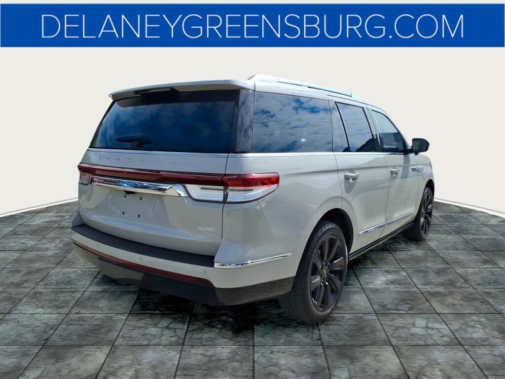 Used 2024 Lincoln Navigator