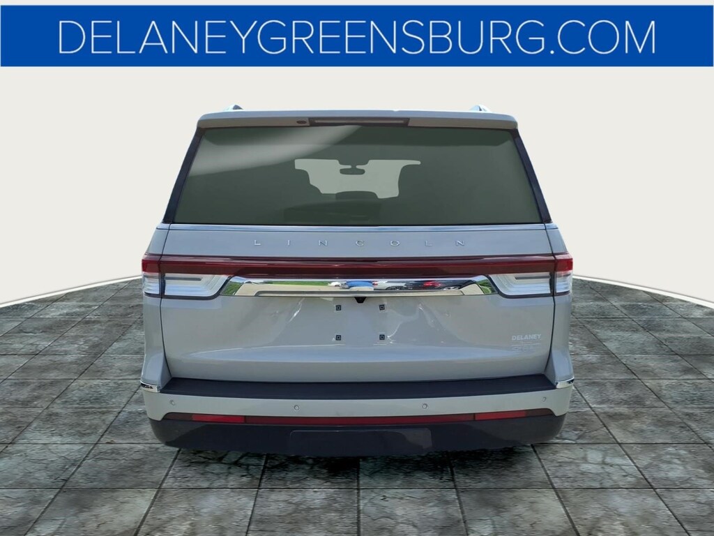 Used 2024 Lincoln Navigator