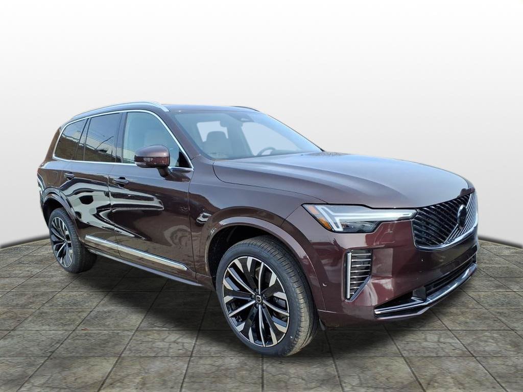 2026 Volvo XC90 Plus