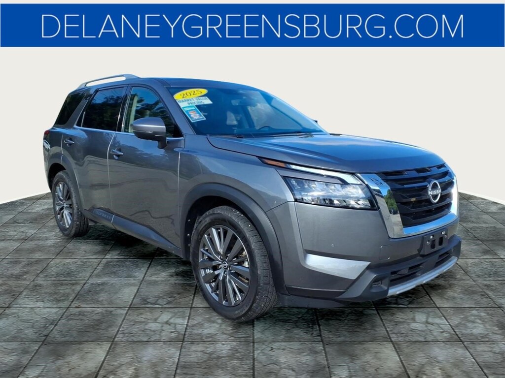 Used 2025 Nissan Pathfinder