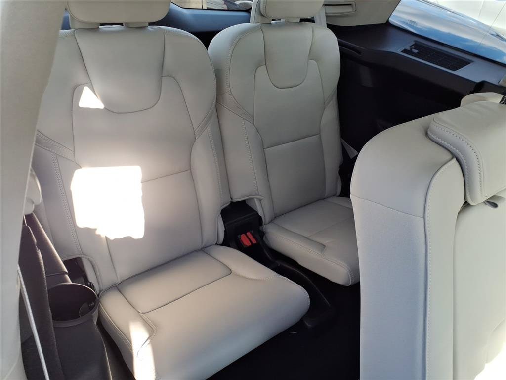 2026 Volvo XC90 Ultra - Photo 6