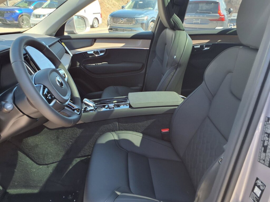 New 2026 Volvo XC90 B6 Plus 7-Seater SUV