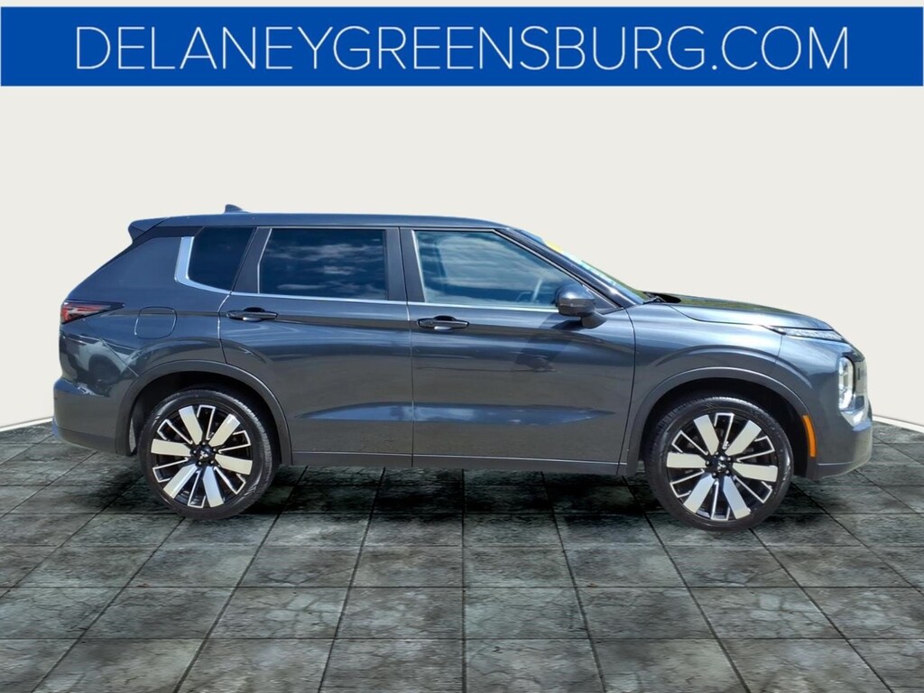 Used 2025 Mitsubishi Outlander