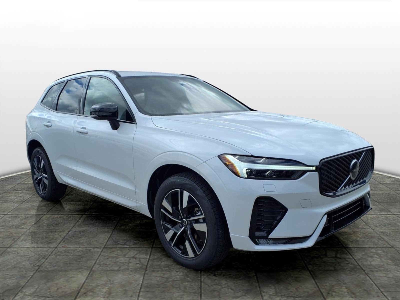 2027 Volvo XC60 Core