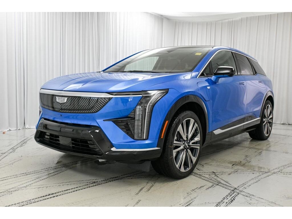 New 2026 CADILLAC OPTIQ Premium Luxury SUV
