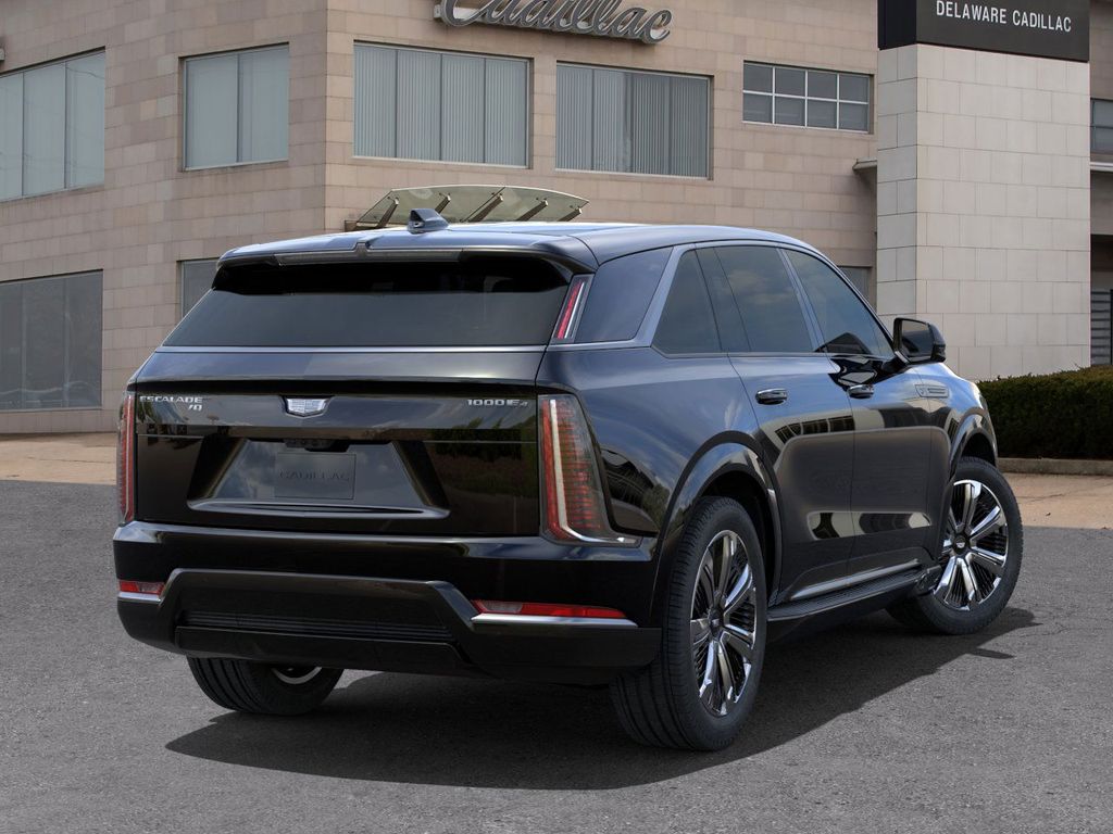 2025 Cadillac Escalade IQ Luxury photo 4