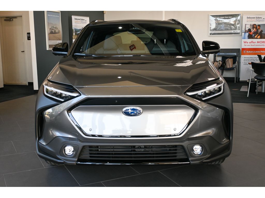 2025 Subaru Solterra Touring photo 3