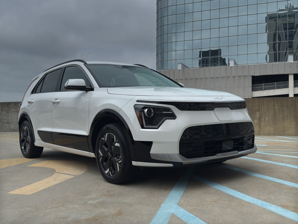 2025 Kia Niro EV Wind photo 2