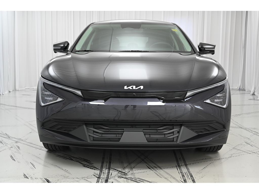 2025 Kia EV6 Light photo 3