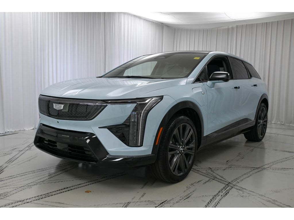 New 2025 CADILLAC OPTIQ Sport w/1SH SUV