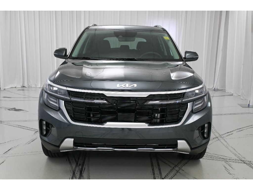 2025 Kia Seltos SX photo 3