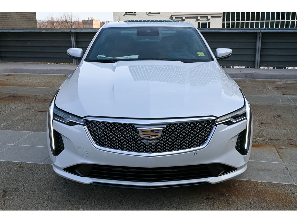 2025 Cadillac CT4 Premium Luxury photo 3