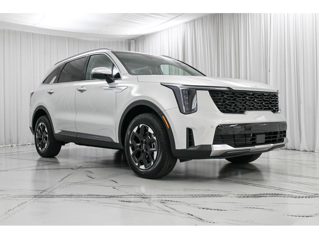 New 2026 Kia Sorento S SUV